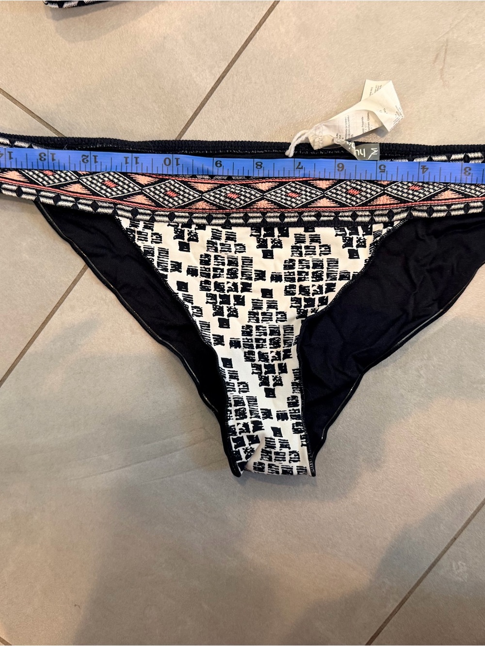 Rip Curl Black and White Patterned Bikini with Pink Accent Trim - Picture 11 of 12